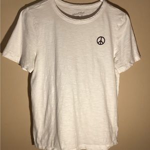 UNIVERSAL THREAD COTTON KNIT PEACE SIGN SHORT SLEEVE TEE STYLE TOP
